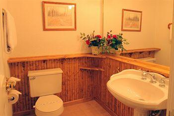 Sybaris Pool Suites Mequon Brown Deer Εξωτερικό φωτογραφία